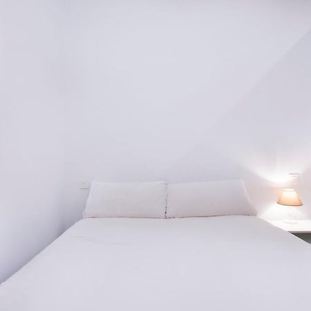 Fancy One-Bedroom La Latina マドリード エクステリア 写真