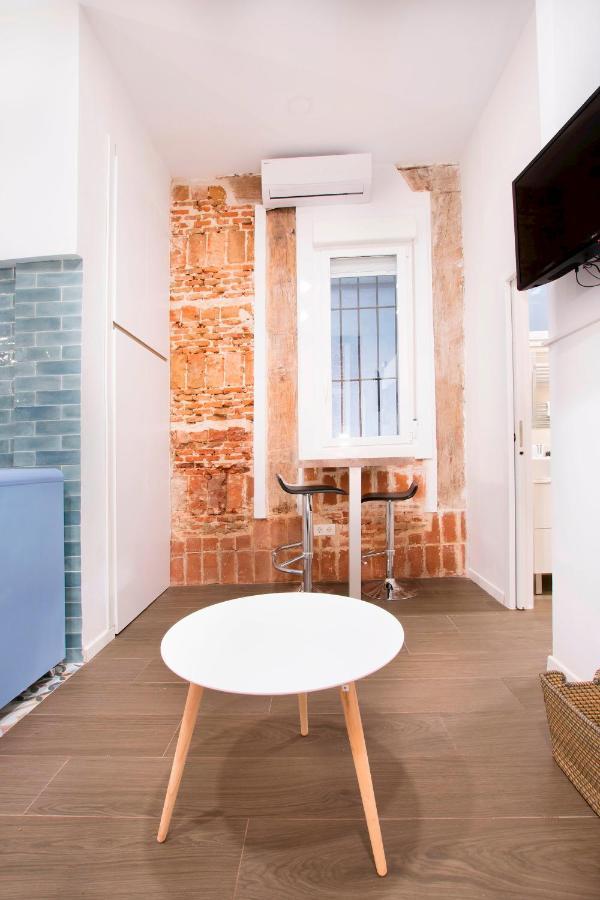 Fancy One-Bedroom La Latina マドリード エクステリア 写真