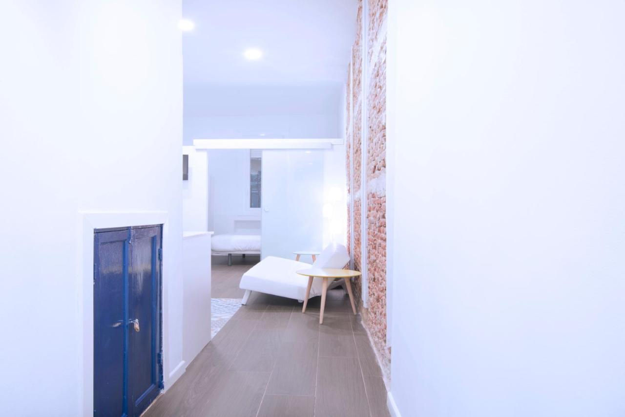 Fancy One-Bedroom La Latina マドリード エクステリア 写真