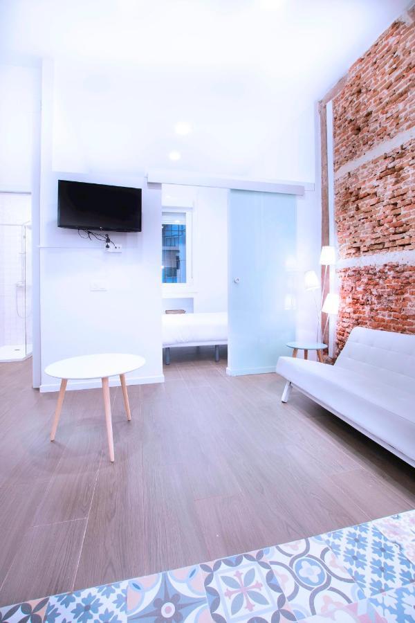 Fancy One-Bedroom La Latina マドリード エクステリア 写真
